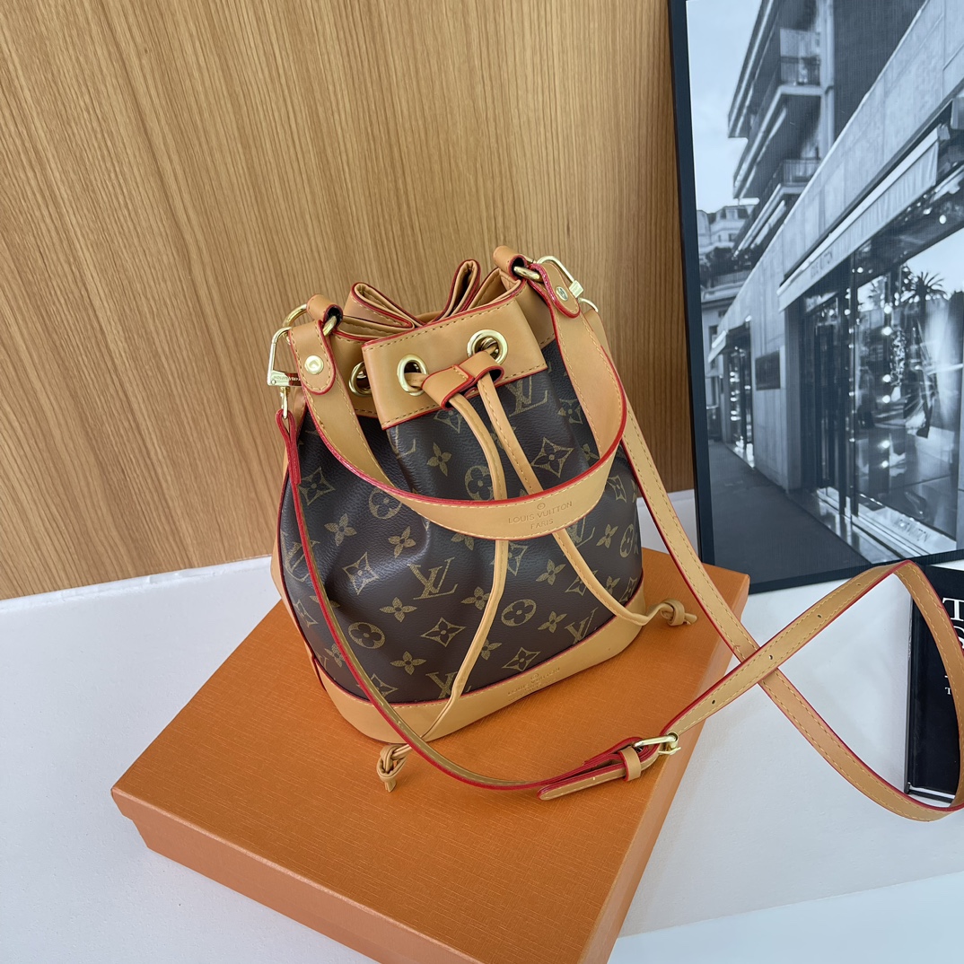 LV Louis Vuitton バンドルバッグ 01 zm