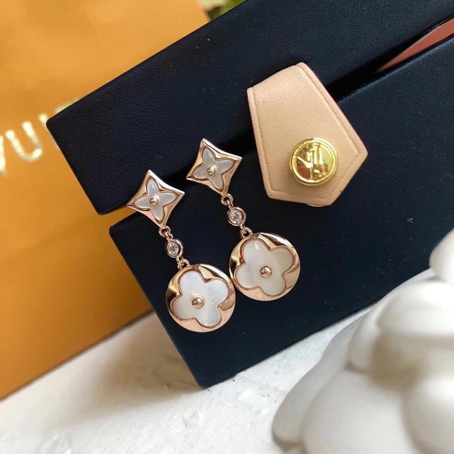 Louis Vuitton（ルイヴィトン）イヤリング 18K