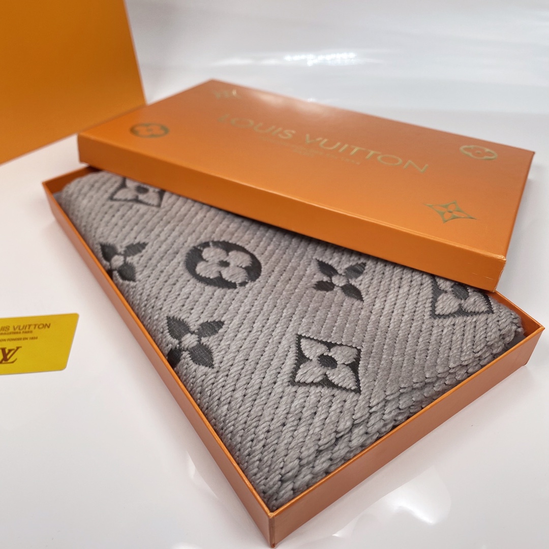 【Louis Vuitton 】（ルイヴィトン）ウールスカーフ2色 185 x 30cm