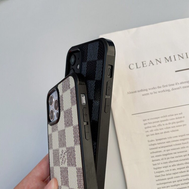 Louis Vuitton【ルイヴィトン旗艦店】【今日注文なら、もう一つ無料サービス】 iPhoneスマホケース