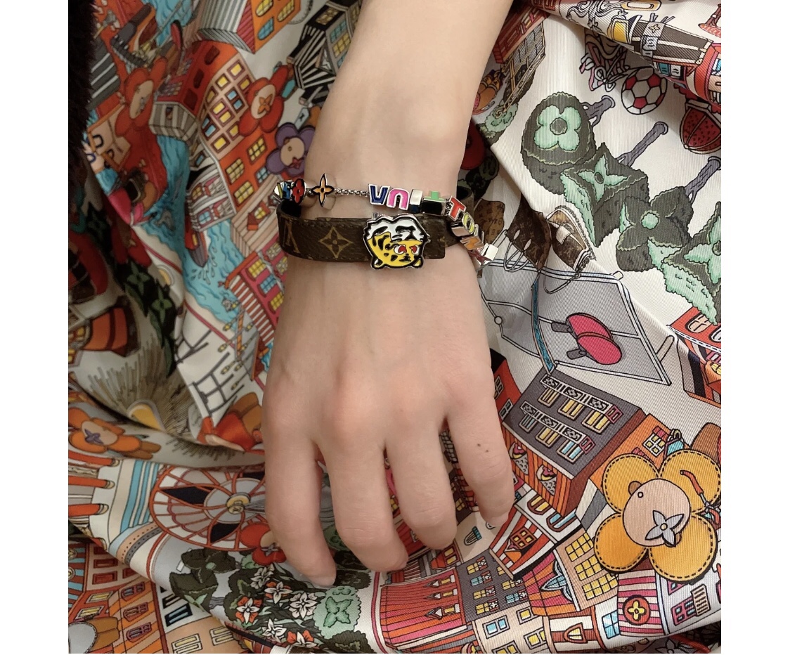 LOUIS VUITTON（ルイヴィトン）【22SS新作】ブラスレ?モノグラム パーティー MP3282
