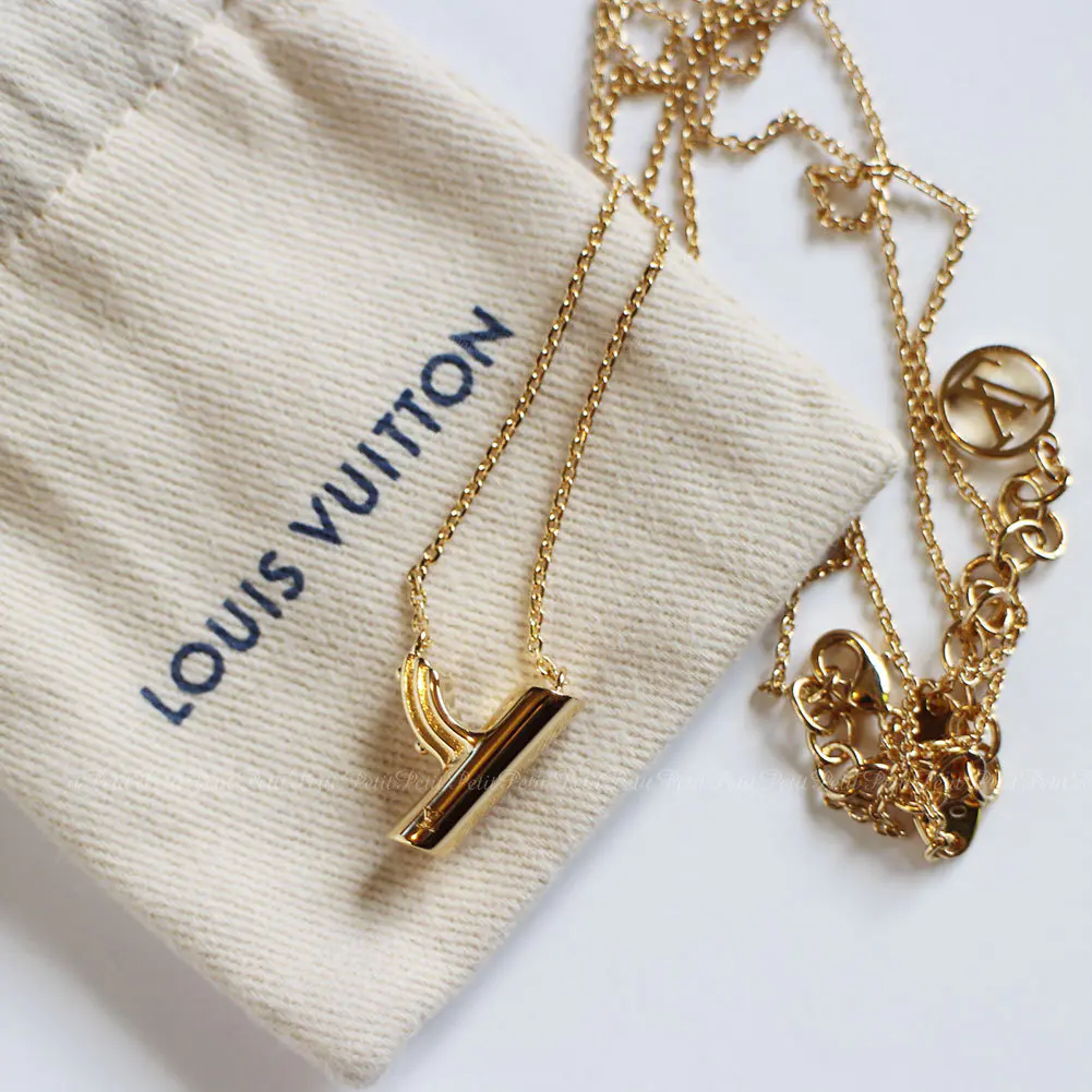 ☆Louis Vuitton★イニシャル ネックレス/LV＆ME