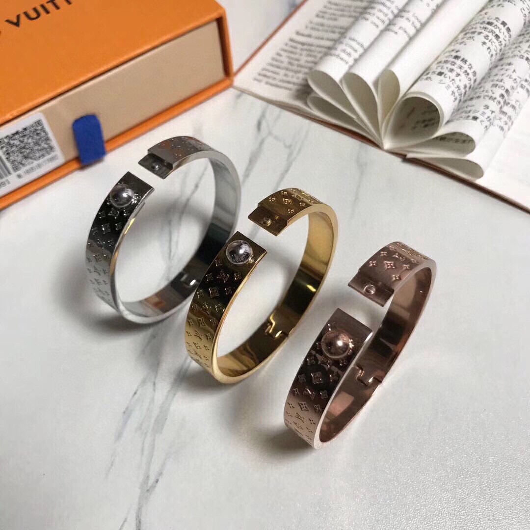 Louis Vuitton（ルイヴィトン）ブレスレット