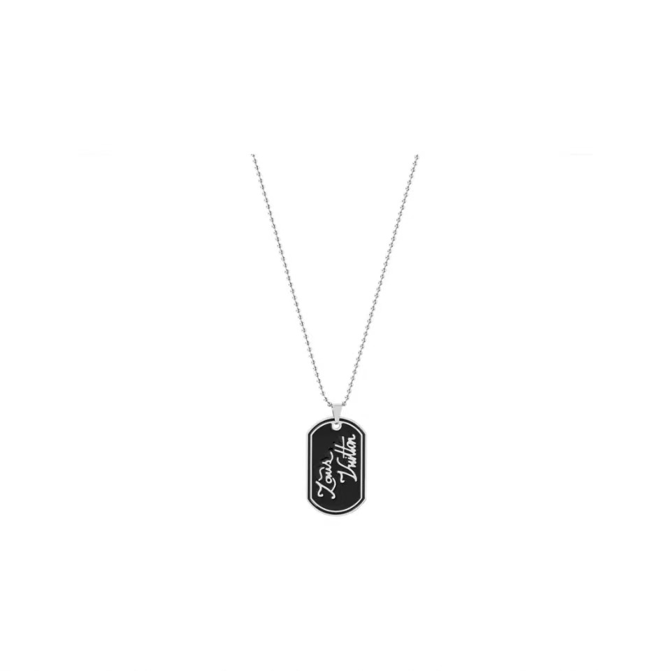 LOUIS VUITTON（ルイヴィトン） Signature Tabネックレス