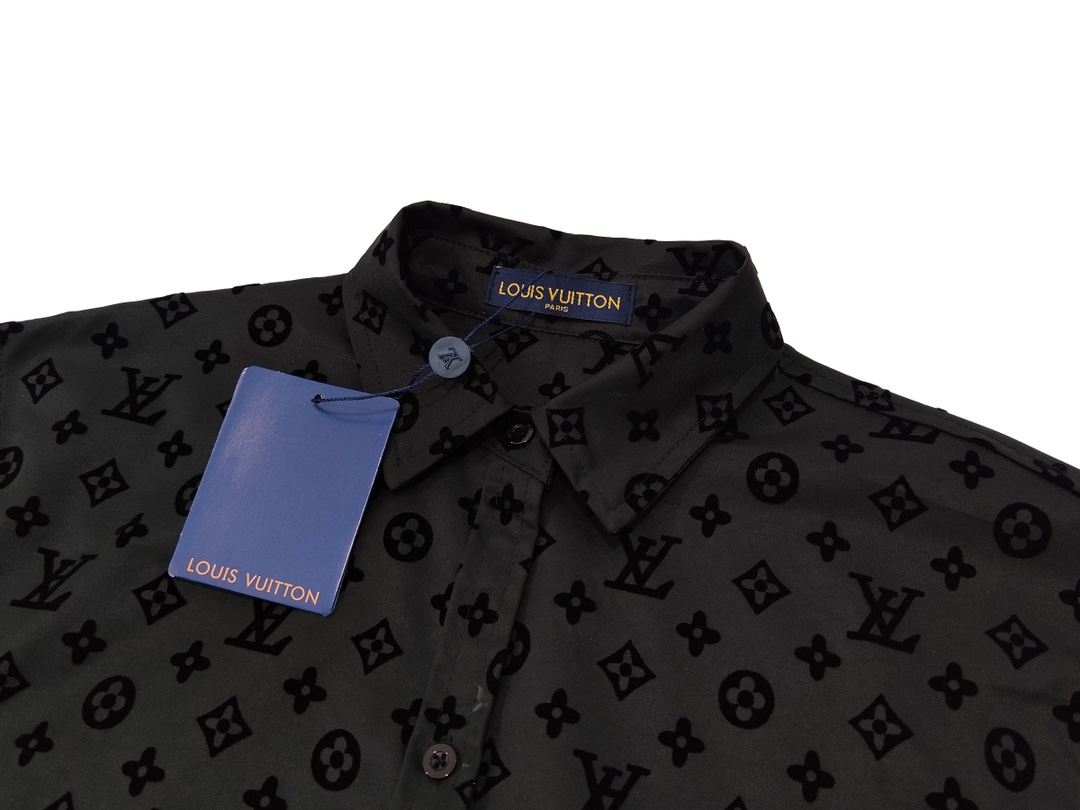 【Louis Vuitton 】（ルイヴィトン）【在庫あり】男女兼用、ご好評に付き再入荷！