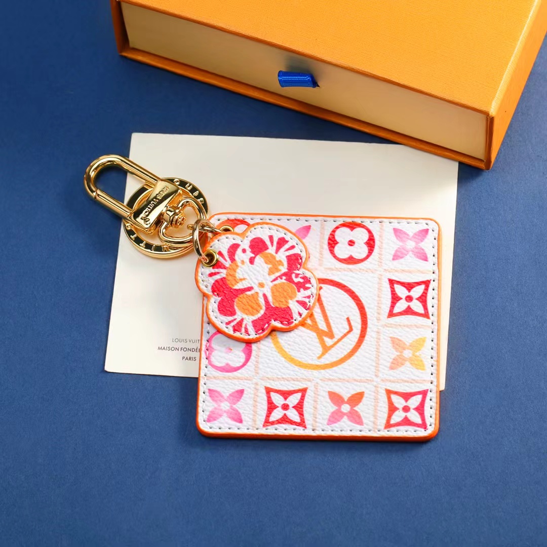 LV Louis Vuitton バッグペンダント キーホルダー 80 zm