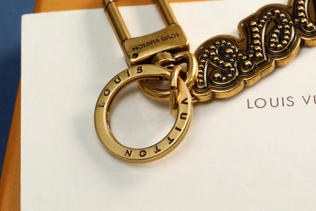 LV Louis Vuitton バッグペンダント キーホルダー 77 zm