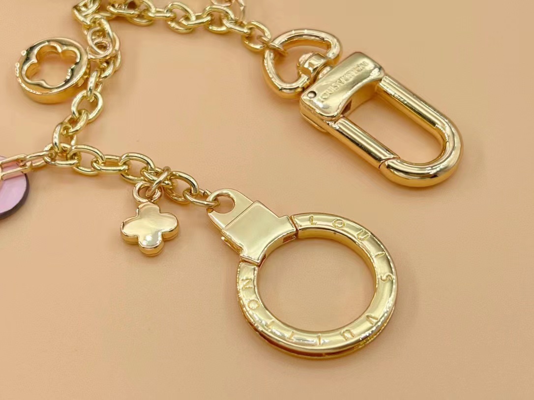 LV Louis Vuitton バッグペンダント キーホルダー 83 zm