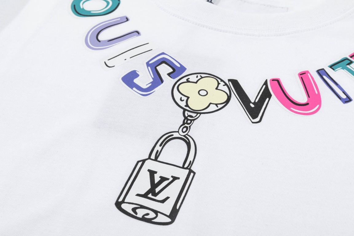 【Louis Vuitton】（ルイヴィトン）半袖 ご好評に付き再入荷！