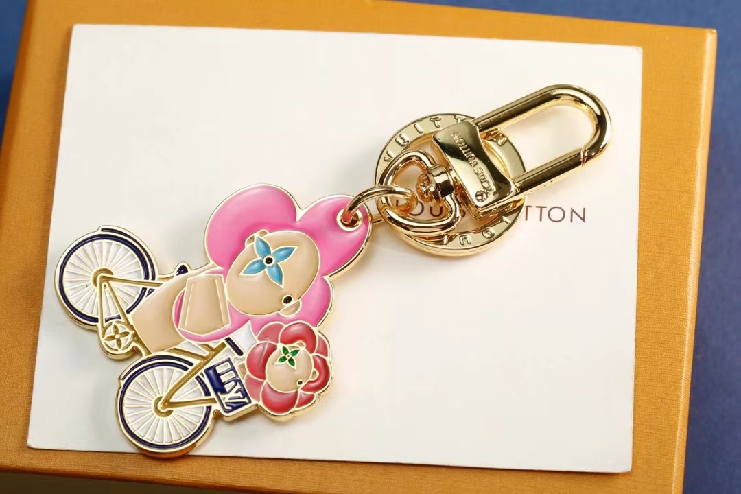 LV Louis Vuitton バッグペンダント キーホルダー 77 zm