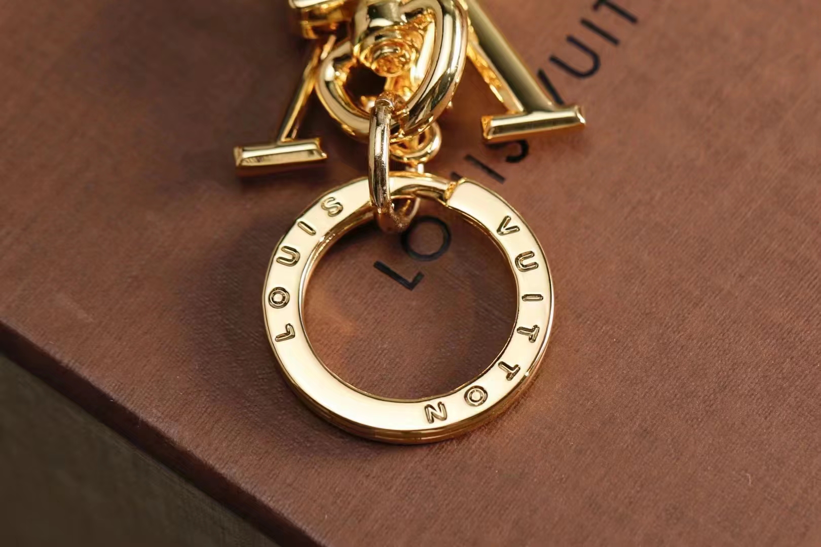 LV Louis Vuitton バッグペンダント キーホルダー 58 zm