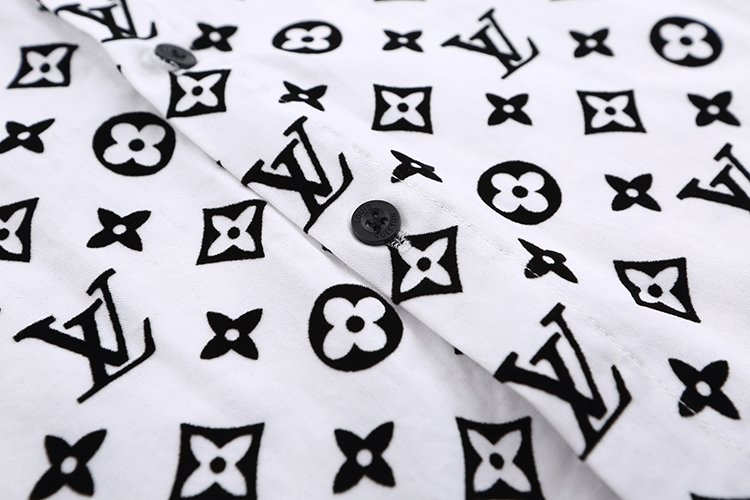 【Louis Vuitton 】 （ルイヴィトン）【在庫あり】男女兼用、長袖シャツ4色