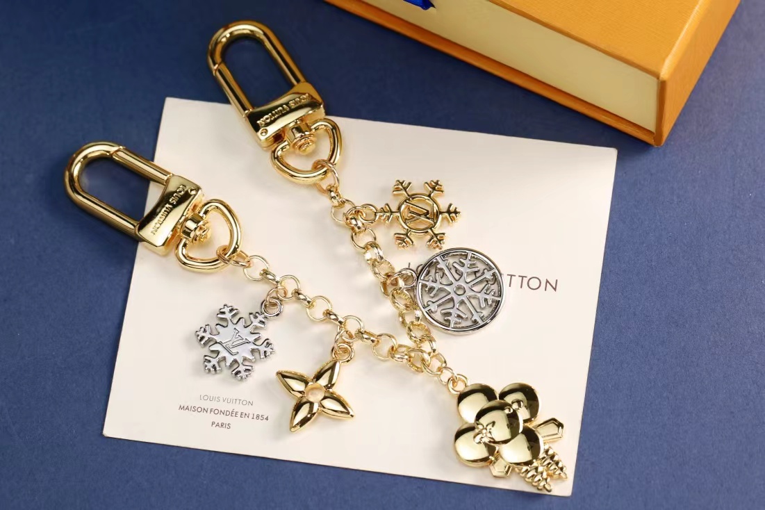 LV Louis Vuitton バッグペンダント キーホルダー 72 zm