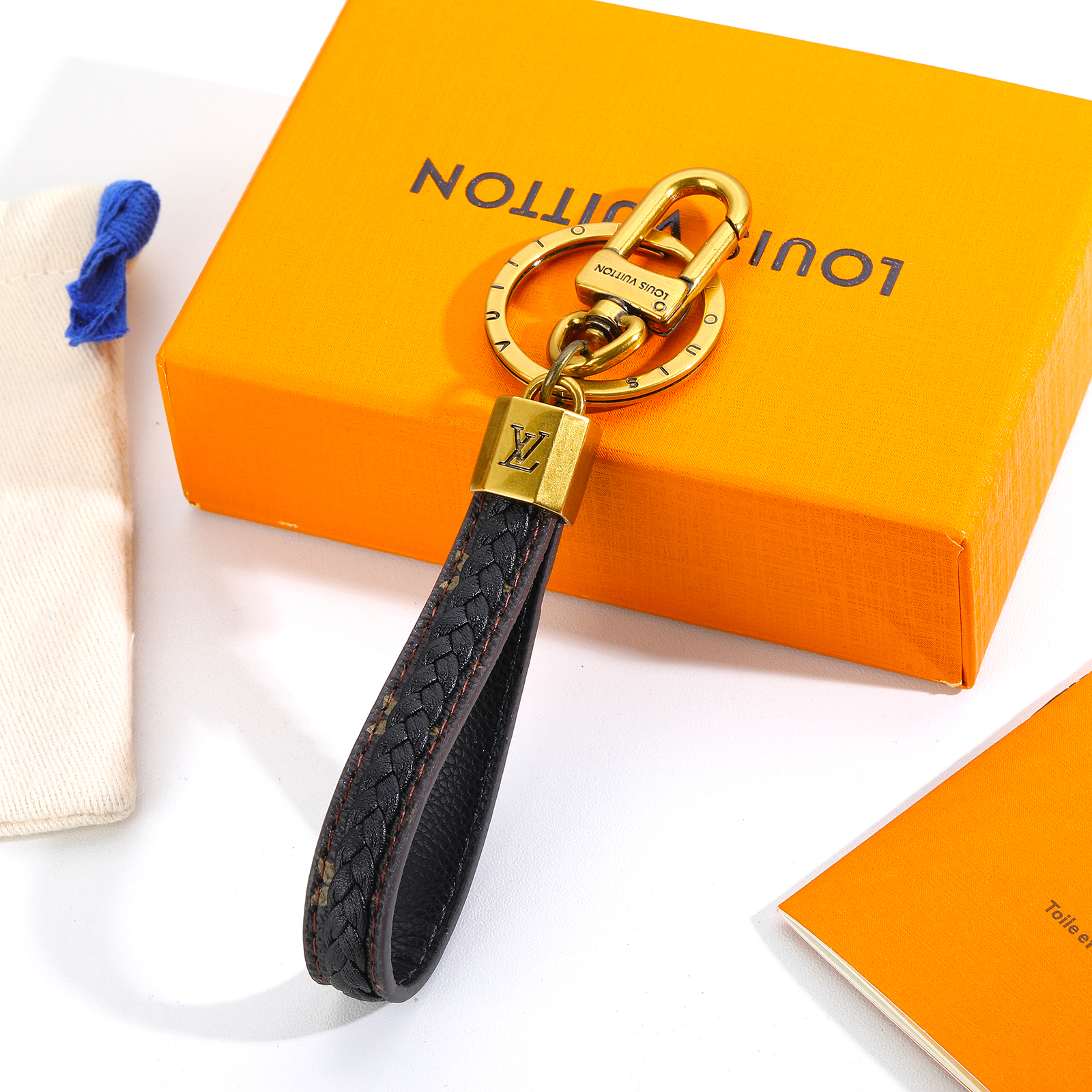 LV Louis Vuitton バッグペンダント キーホルダー16 zm