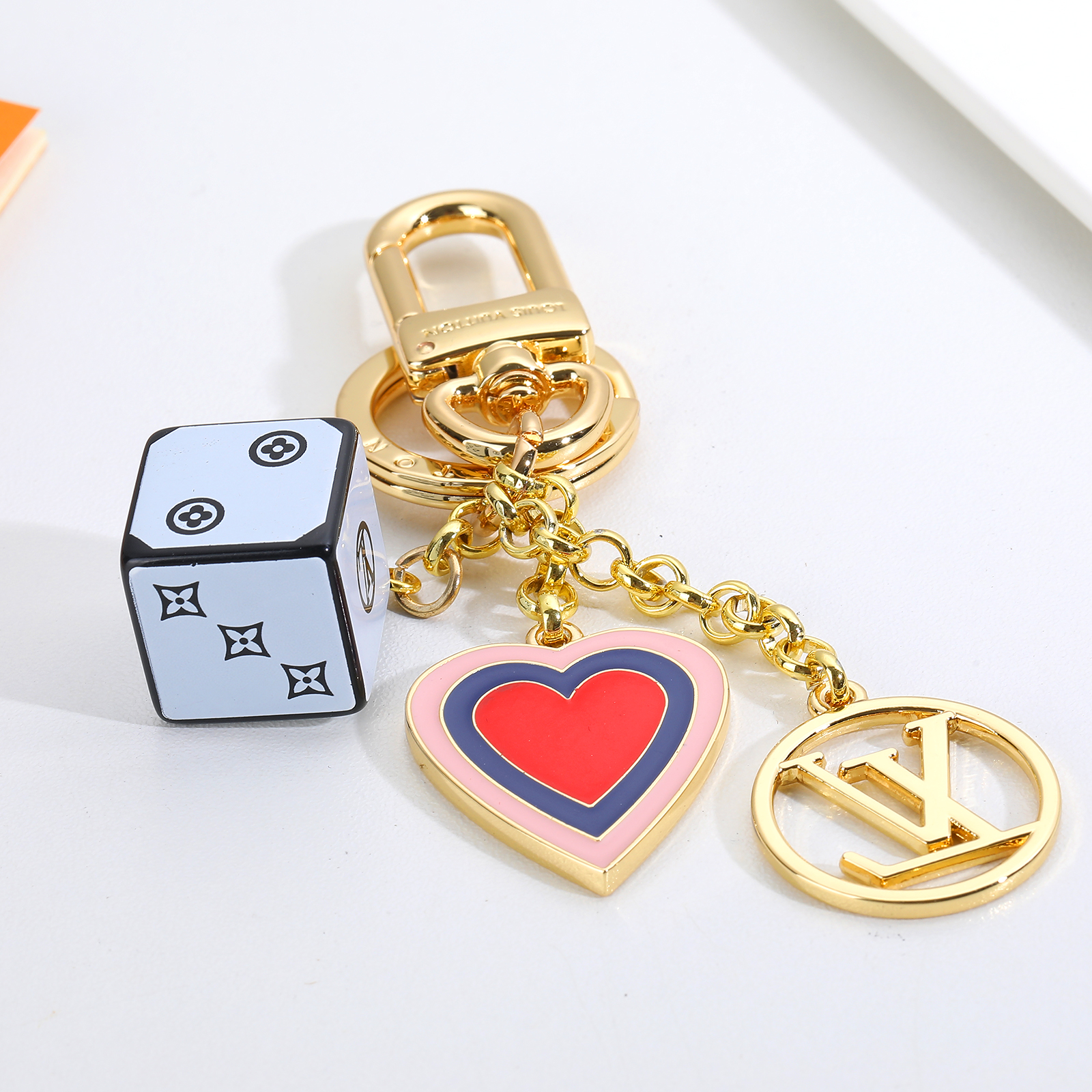 LV Louis Vuitton バッグペンダント キーホルダー12 zm