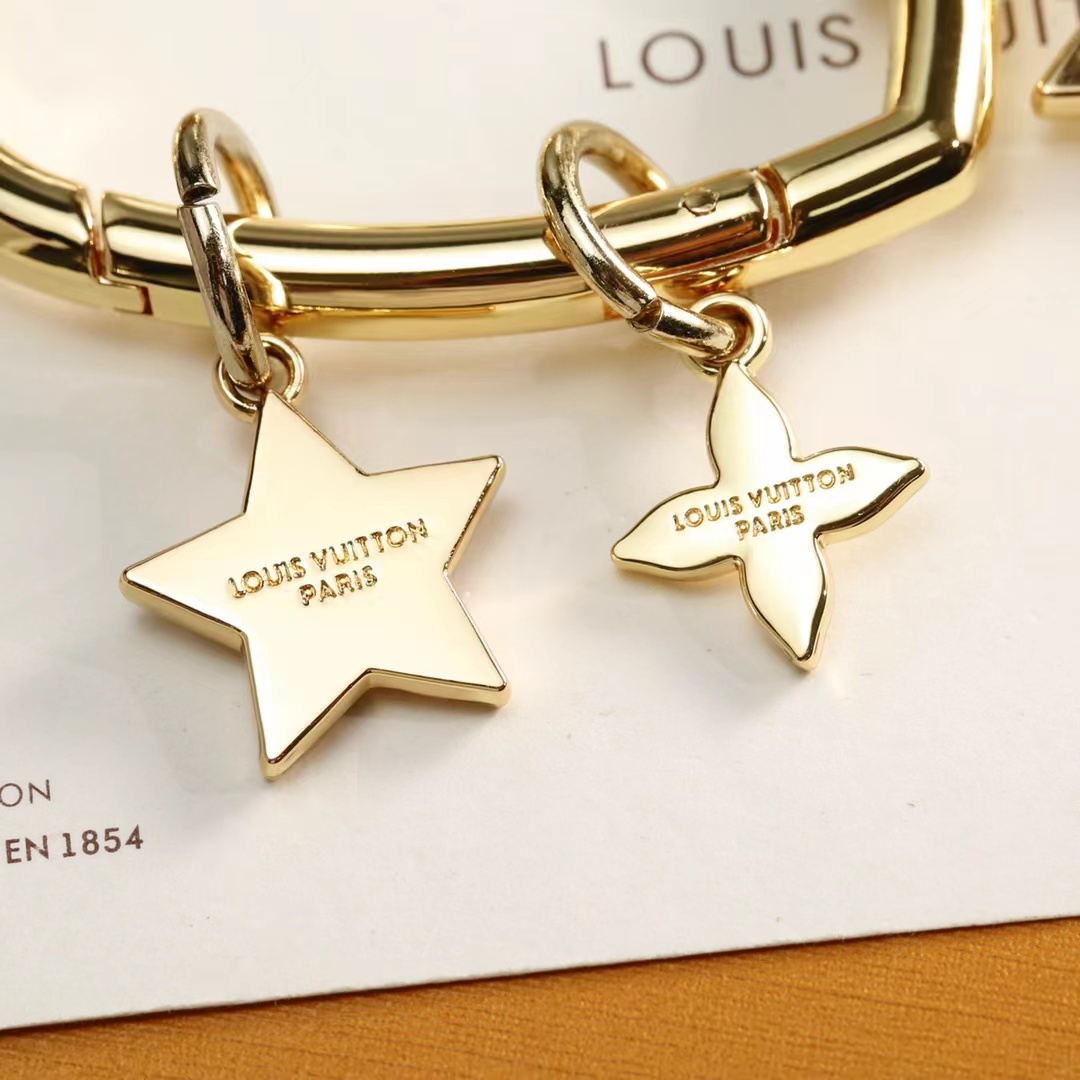 LV Louis Vuitton バッグペンダント キーホルダー 79 zm