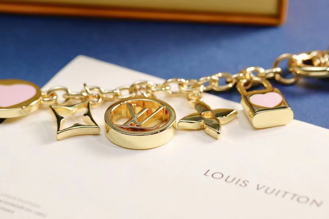 LV Louis Vuitton バッグペンダント キーホルダー 59 zm