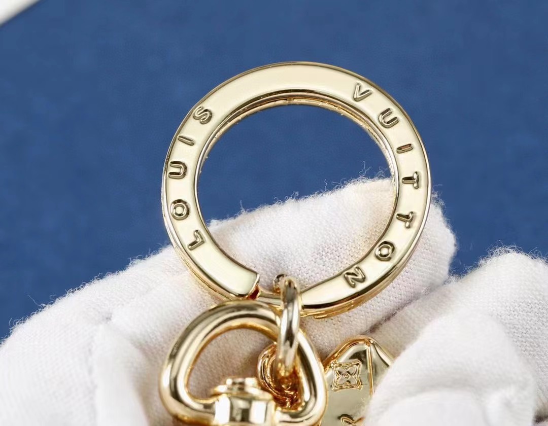 LV Louis Vuitton バッグペンダント キーホルダー 43 zm