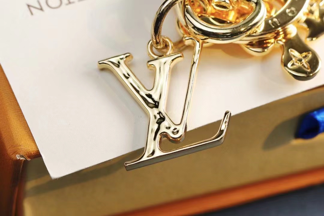 LV Louis Vuitton バッグペンダント キーホルダー 60 zm