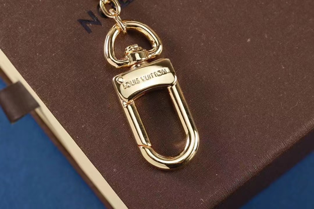LV Louis Vuitton バッグペンダント キーホルダー 49 zm