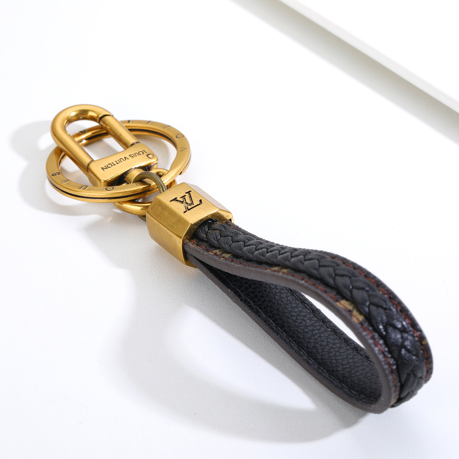 LV Louis Vuitton バッグペンダント キーホルダー16 zm